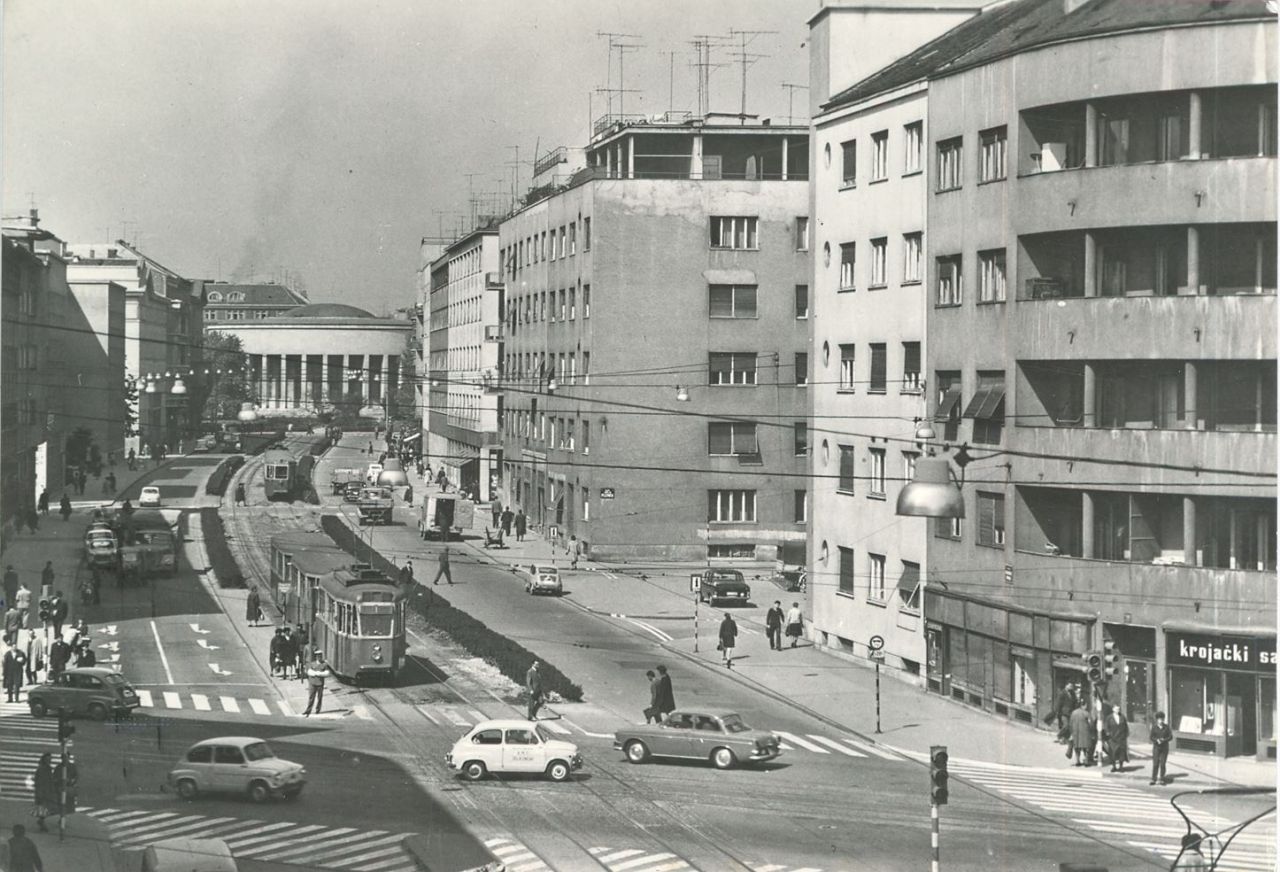 Zvonimirova, raskrižje sa Šubićevom 1968. godine